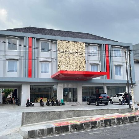 Reddoorz Premium At Jalan Diponegoro Lampung Hotell Bandar Lampung Eksteriør bilde