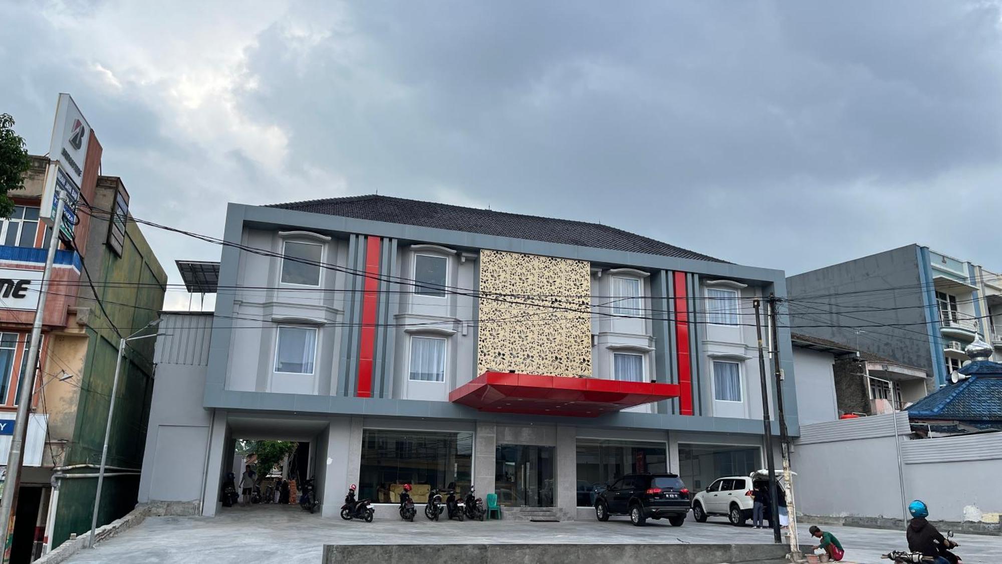 Reddoorz Premium At Jalan Diponegoro Lampung Hotell Bandar Lampung Eksteriør bilde