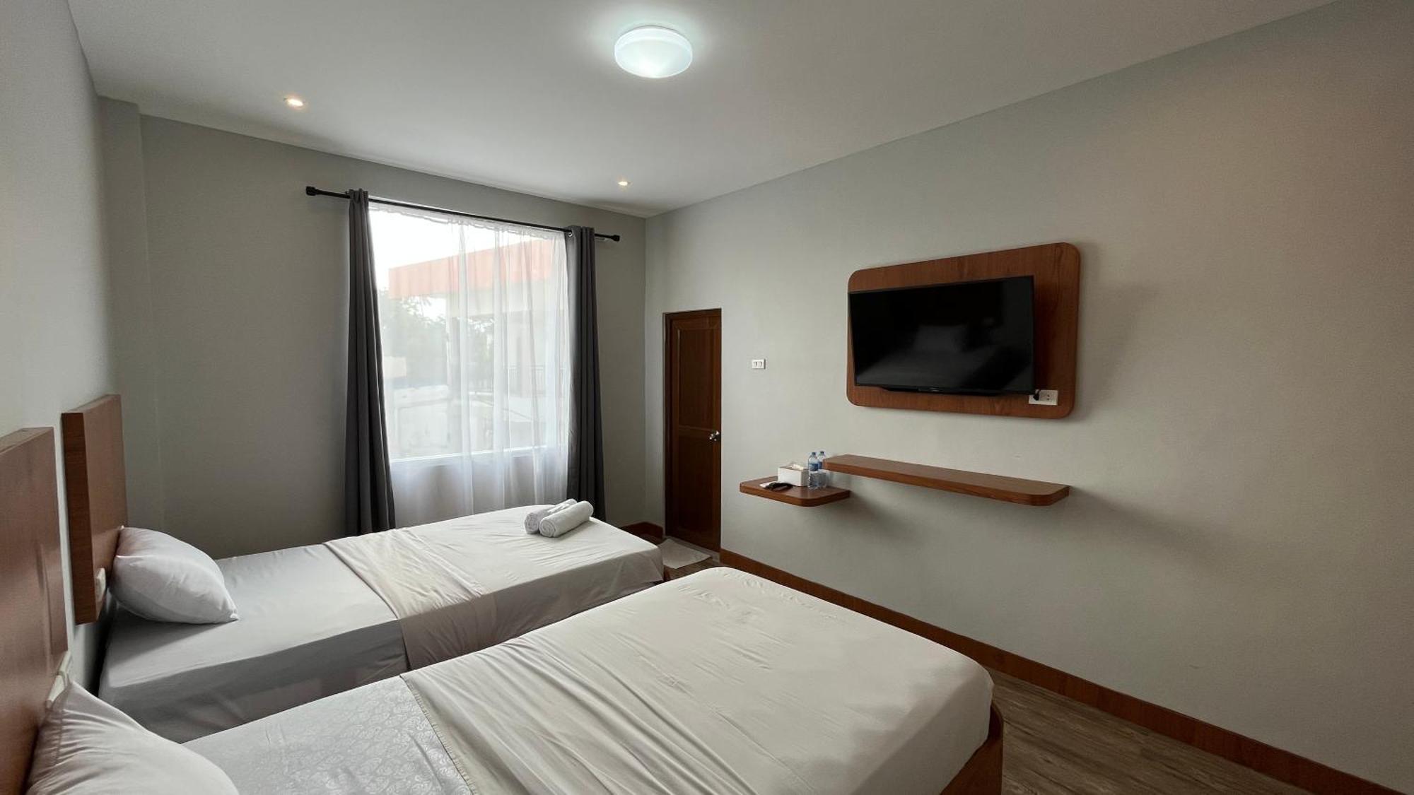 Reddoorz Premium At Jalan Diponegoro Lampung Hotell Bandar Lampung Eksteriør bilde