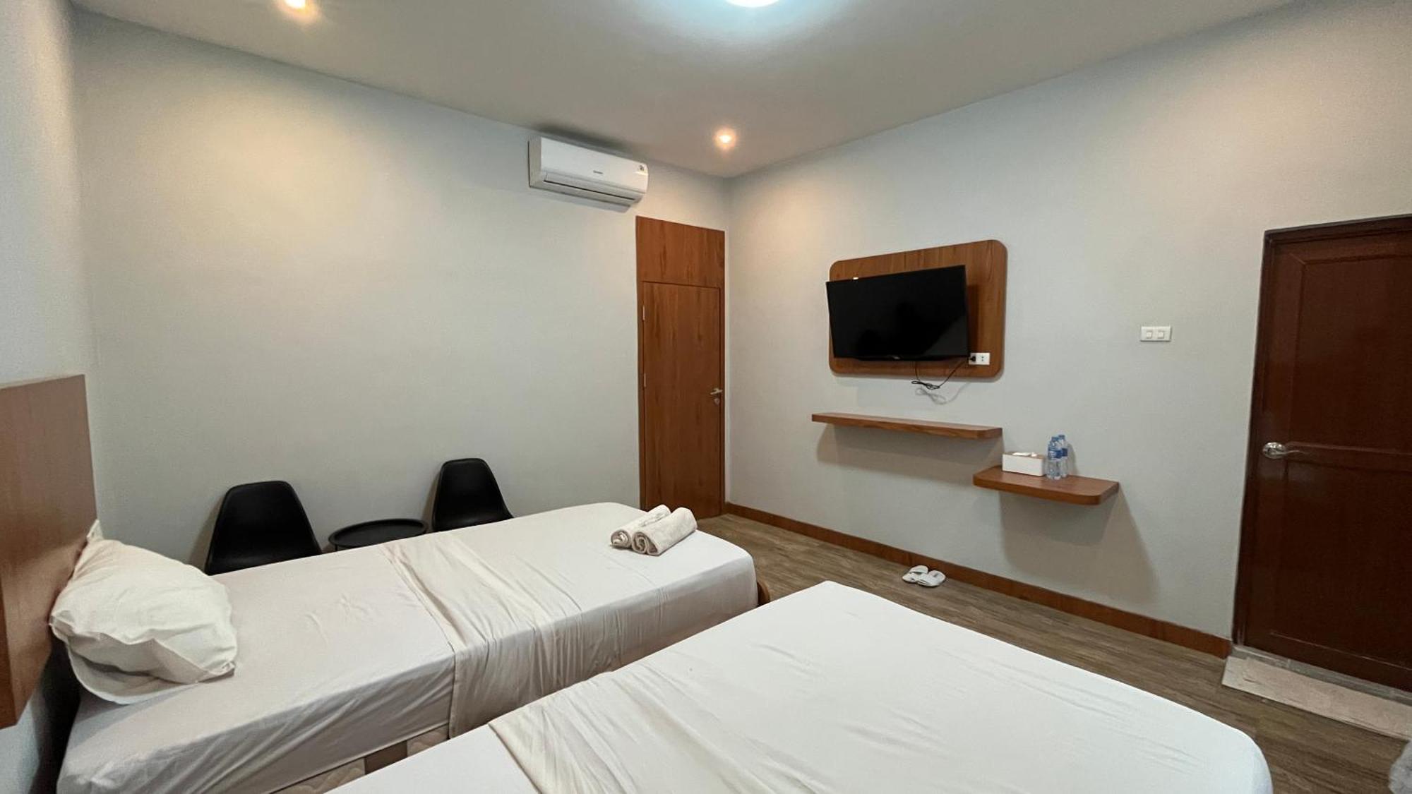 Reddoorz Premium At Jalan Diponegoro Lampung Hotell Bandar Lampung Eksteriør bilde