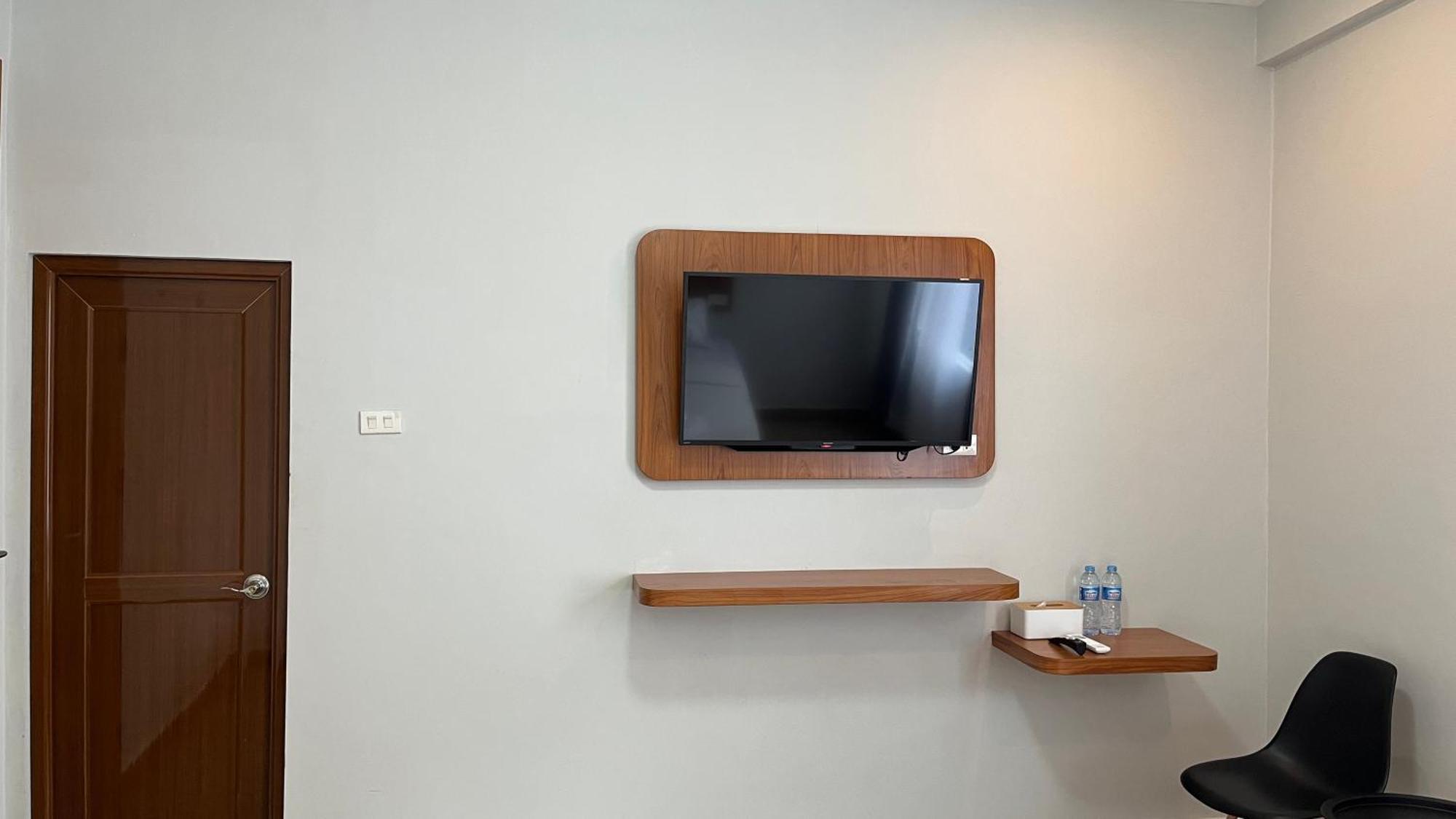 Reddoorz Premium At Jalan Diponegoro Lampung Hotell Bandar Lampung Eksteriør bilde